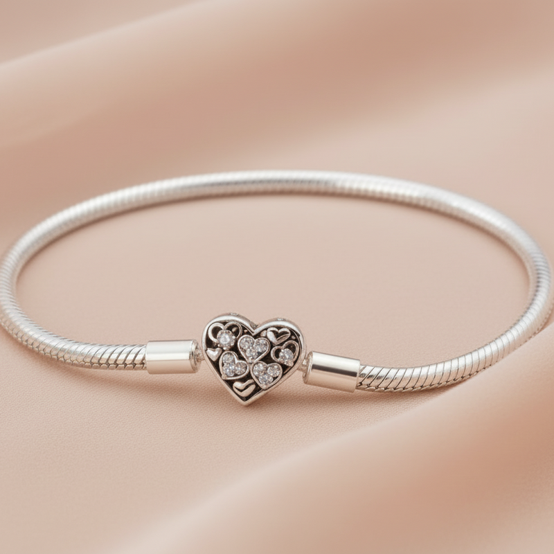 Flexible Hearts Bracelet (One Piece)