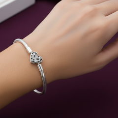 Flexible Hearts Bracelet (One Piece)